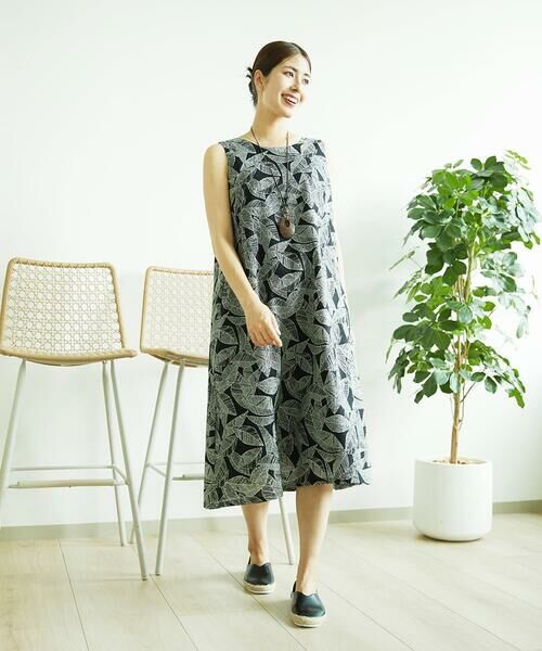 GIANNI LO GIUDICE / ジャンニ・ロ・ジュディチェ ロング・マキシ丈ワンピース | [洗える]ミラクルウェーブリーフプリントワンピース | 詳細29