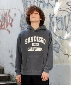 【大人向けサイズあり】【あったか】裏起毛・カレッジロゴピグメント加工パーカー