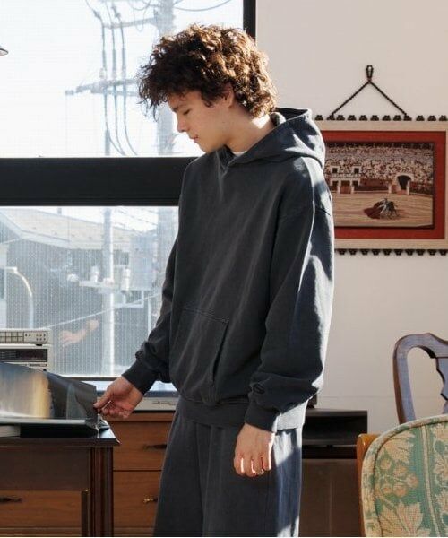 GLAZOS / グラソス パーカー | 【大人向けサイズあり】裏毛・ピグメント加工刺繍ロゴパーカー（チャコール）