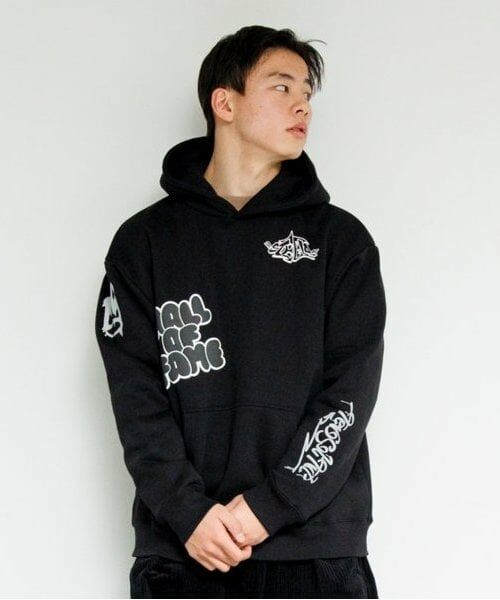 GLAZOS / グラソス スウェット | 【大人向けサイズあり】【毛玉になりにくい】裏起毛・ブラックコレクション（クロ(グラフィティプリント)）