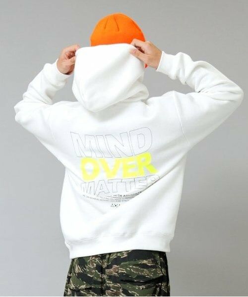 GLAZOS / グラソス パーカー | 【大人向けサイズあり】【毛玉になりにくい】裏起毛・バックリフレクタープリントパーカー（シロ）