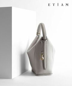 gotairiku / ゴタイリク ハンドバッグ | 【ETIAM】シュリンク ハンド＆バングルバッグ《Follow》