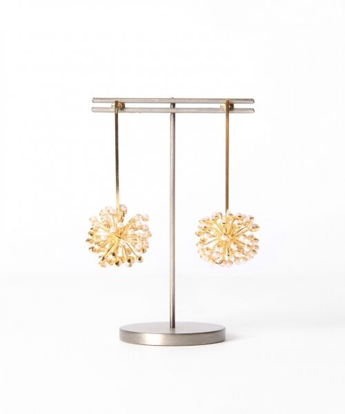 GRACE CONTINENTAL / グレースコンチネンタル ピアス・イヤリング | コットンボール風ピアス | 詳細1