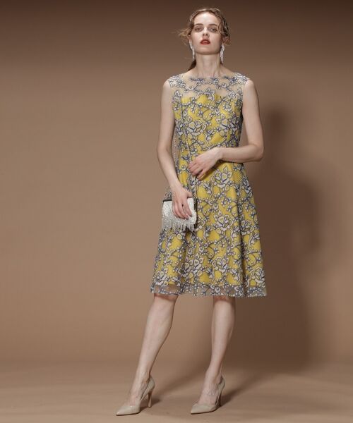 レディース極美品 グレースコンチネンタル フラワーコード ワンピース ドレス 小さいサイズ