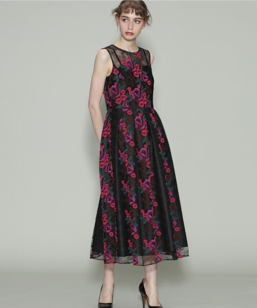 新品 18AW グレースコンチネンタル チュールフラワー刺繍ワンピース ドレス