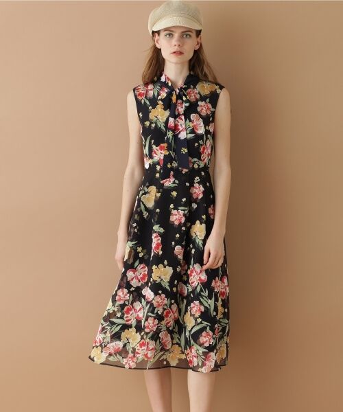 GRACE CONTINENTAL 花柄ワンピ♥︎ | hartwellspremium.com