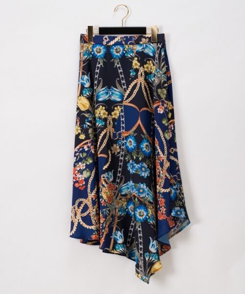 チェーンフラワープリントスカート36300円