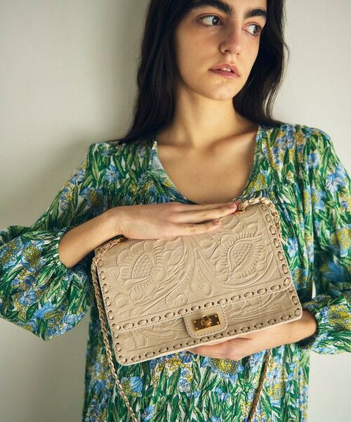 GRACE CONTINENTAL / グレースコンチネンタル ショルダーバッグ | CarvingChainBAG | 詳細8