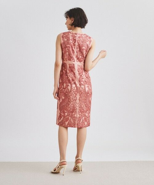 グレースコンチネンタル　コード刺繍　タイト　ドレス　ワンピース　ピンクサイズ36