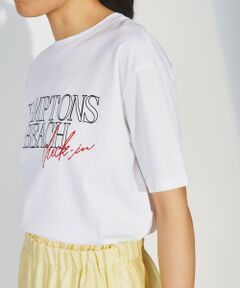 モチーフTシャツ