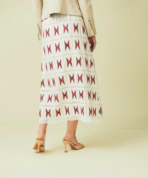 グレースコンチネンタル　刺繍　ロングスカート