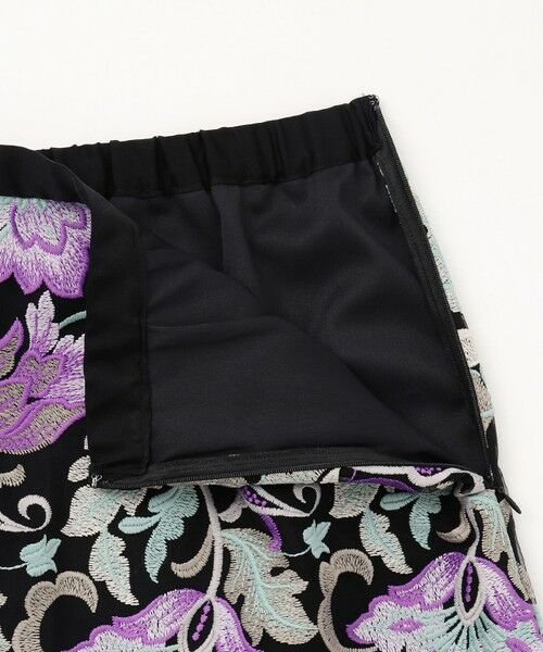 GRACE CONTINENTAL / グレースコンチネンタル ミニ・ひざ丈スカート | オリエンタルフラワー刺繍スカート | 詳細10