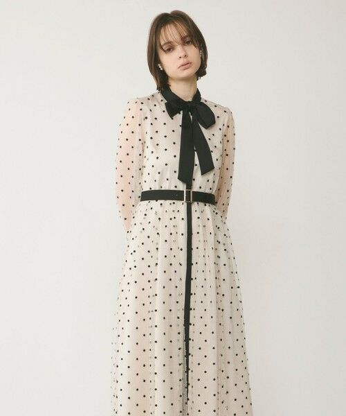 GRACE CONTINENTAL/グレースコンチネンタル ビーズ刺繍ドットドレス キナリ 38 GRACE CONTINENTAL/グレースコンチネンタル ビーズ刺繍ドットドレス キナリ 38