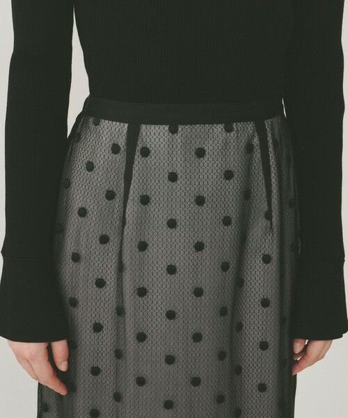 GRACE CONTINENTAL / グレースコンチネンタル ロング・マキシ丈スカート | ドットチュールタイトスカート | 詳細19