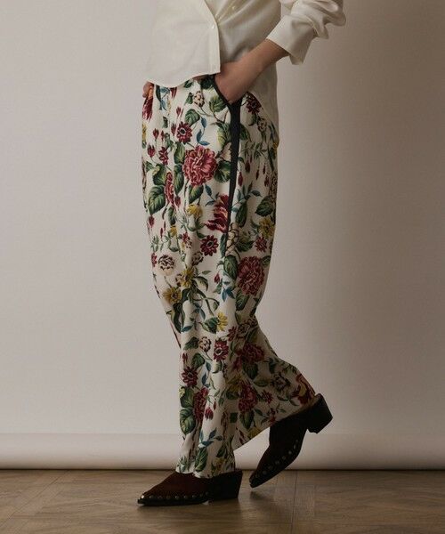 GRACE CONTINENTAL / グレースコンチネンタル その他パンツ | アンティークフラワープリントパンツ | 詳細6