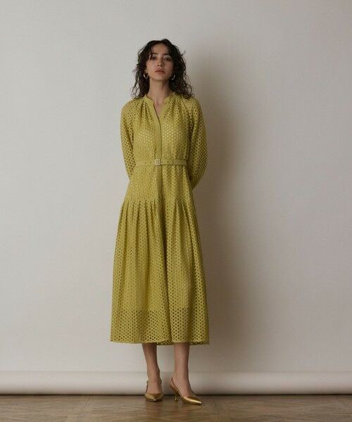 GRACE CONTINENTAL/グレースコンチネンタル メッシュレースカフタンワンピース イエロー 36 GRACE CONTINENTAL/グレースコンチネンタル メッシュレースカフタンワンピース イエロー 36