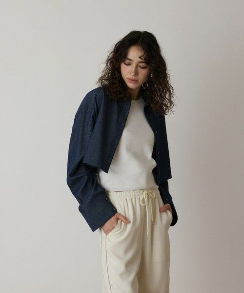 GRACE CONTINENTAL / グレースコンチネンタル シャツ・ブラウス | タックスリーブデニムシャツ | 詳細15