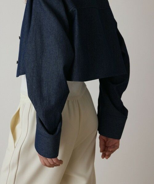GRACE CONTINENTAL / グレースコンチネンタル シャツ・ブラウス | タックスリーブデニムシャツ | 詳細9