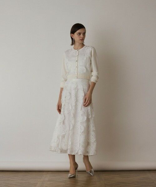 GRACE CONTINENTAL / グレースコンチネンタル ロング・マキシ丈スカート | ローズ刺繍フレアスカート | 詳細1