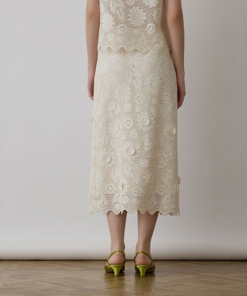 GRACE CONTINENTAL / グレースコンチネンタル ロング・マキシ丈スカート | クロシュ刺繍スカート | 詳細3