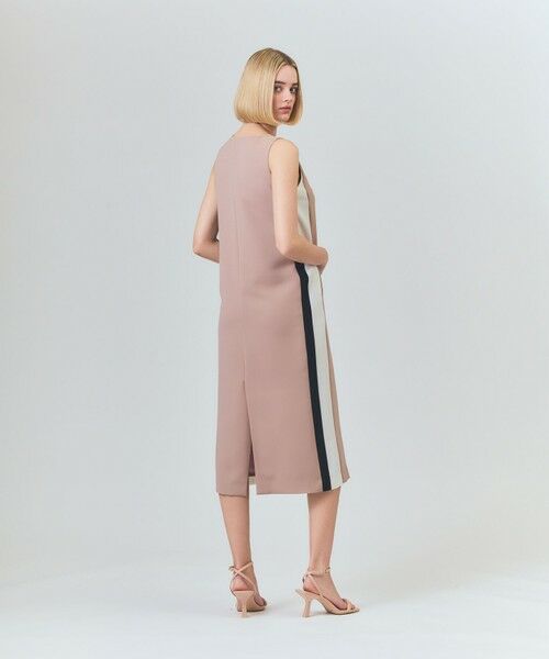 GRACE CONTINENTAL / グレースコンチネンタル ロング・マキシ丈ワンピース | ケープレイヤードドレス | 詳細2