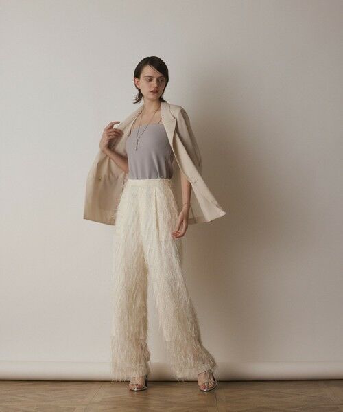 GRACE CONTINENTAL/グレースコンチネンタル フリンジワンタックパンツ キナリ 38 GRACE CONTINENTAL/グレースコンチネンタル フリンジワンタックパンツ キナリ 38