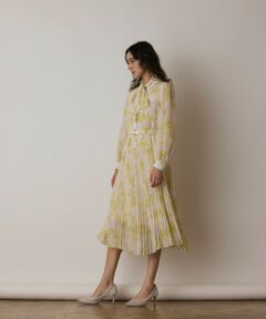 GRACE CONTINENTAL / グレースコンチネンタル ロング・マキシ丈ワンピース | フラワープリントプリーツワンピース