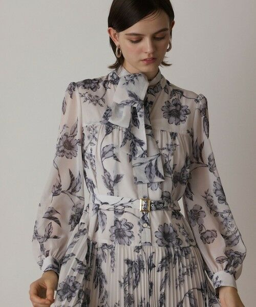 セール】 フラワープリントプリーツワンピース （ロング・マキシ