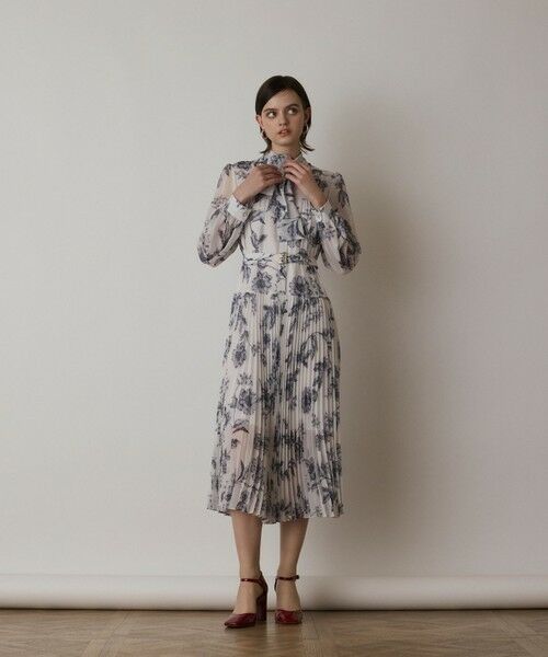 GRACE CONTINENTAL / グレースコンチネンタル ロング・マキシ丈ワンピース | フラワープリントプリーツワンピース | 詳細7