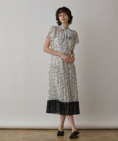 GRACE CONTINENTAL / グレースコンチネンタル ロング・マキシ丈ワンピース | ボウタイプリーツプリントワンピース