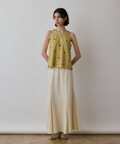 GRACE CONTINENTAL / グレースコンチネンタル その他トップス | ビジューノースリーブトップ