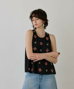 GRACE CONTINENTAL / グレースコンチネンタル その他トップス | ビジューノースリーブトップ