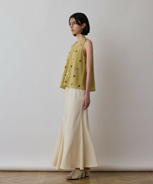 GRACE CONTINENTAL / グレースコンチネンタル その他トップス | ビジューノースリーブトップ | 詳細1