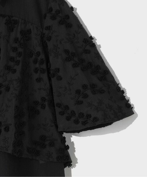 GRACE CONTINENTAL / グレースコンチネンタル シャツ・ブラウス | フラワーembケープブラウス | 詳細11