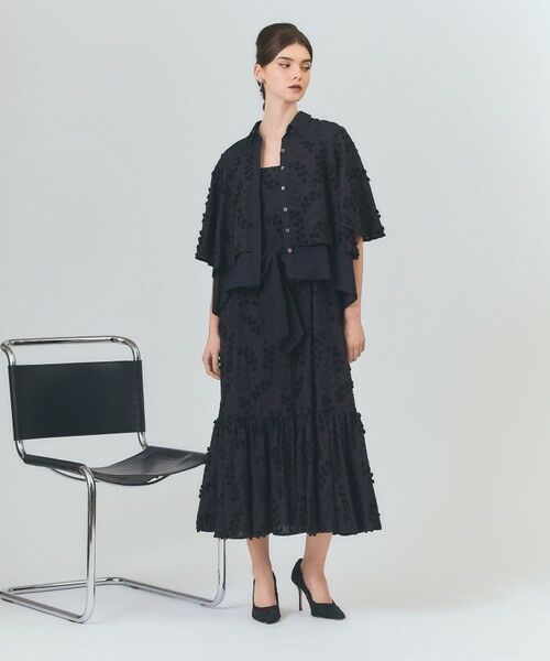 GRACE CONTINENTAL / グレースコンチネンタル シャツ・ブラウス | フラワーembケープブラウス | 詳細5