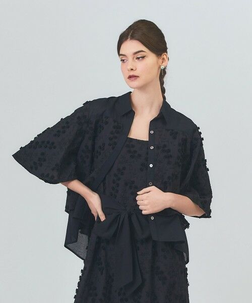 GRACE CONTINENTAL / グレースコンチネンタル シャツ・ブラウス | フラワーembケープブラウス | 詳細6
