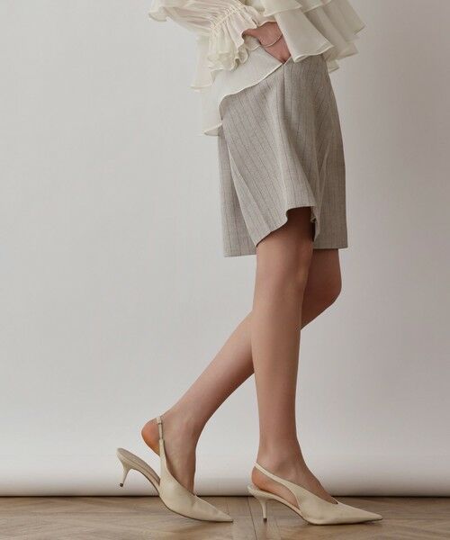 GRACE CONTINENTAL / グレースコンチネンタル その他パンツ | ストライプショートパンツ(ベージュ)