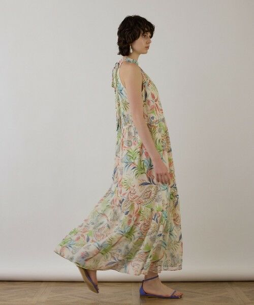 GRACE CONTINENTAL / グレースコンチネンタル ロング・マキシ丈ワンピース | リゾートプリントティアードワンピース | 詳細3