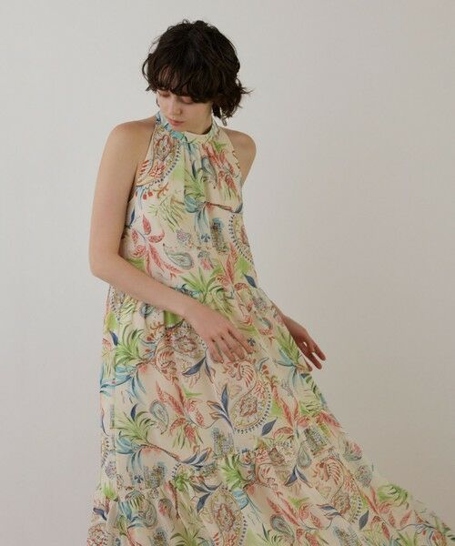 GRACE CONTINENTAL / グレースコンチネンタル ロング・マキシ丈ワンピース | リゾートプリントティアードワンピース | 詳細5