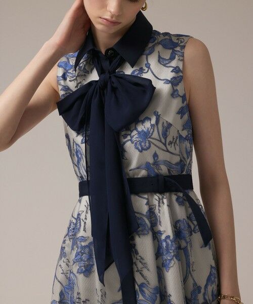 GRACE CONTINENTAL / グレースコンチネンタル ドレス | フラワー刺繍ボウタイドレス | 詳細15