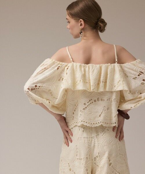 GRACE CONTINENTAL / グレースコンチネンタル その他トップス | カットワークオフショルトップ | 詳細3