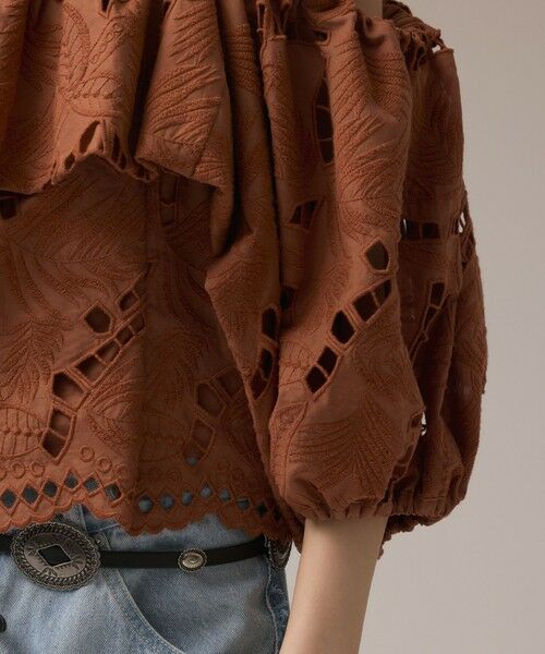 GRACE CONTINENTAL / グレースコンチネンタル その他トップス | カットワークオフショルトップ | 詳細12