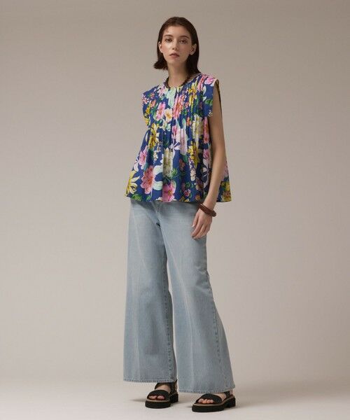 GRACE CONTINENTAL / グレースコンチネンタル シャツ・ブラウス | フラワープリントタックブラウス | 詳細1