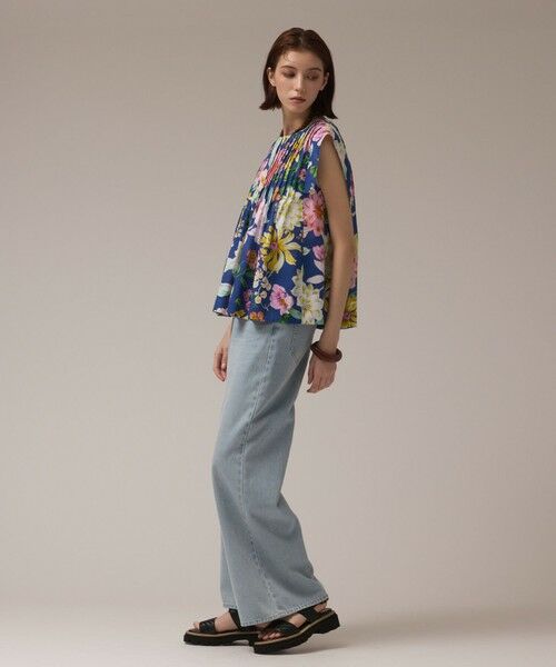 GRACE CONTINENTAL / グレースコンチネンタル シャツ・ブラウス | フラワープリントタックブラウス | 詳細5