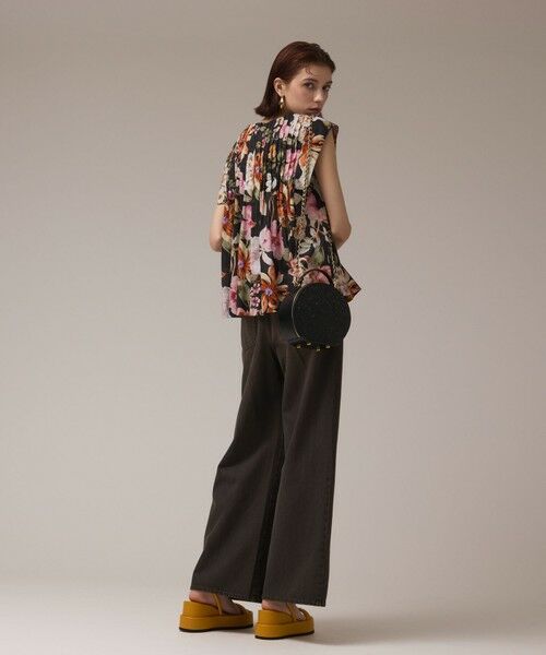 GRACE CONTINENTAL / グレースコンチネンタル シャツ・ブラウス | フラワープリントタックブラウス | 詳細14