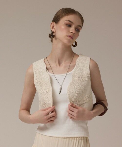 GRACE CONTINENTAL / グレースコンチネンタル ベスト | エンブロイダリージレ | 詳細1