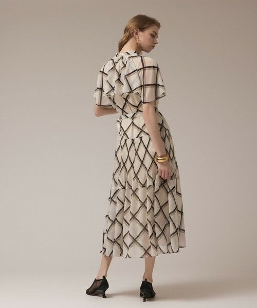 GRACE CONTINENTAL / グレースコンチネンタル ロング・マキシ丈ワンピース | チェックプリントプリーツワンピース | 詳細3