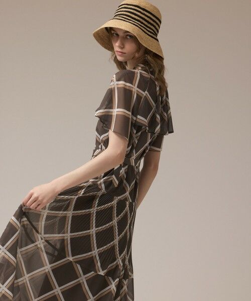 GRACE CONTINENTAL / グレースコンチネンタル ロング・マキシ丈ワンピース | チェックプリントプリーツワンピース | 詳細19