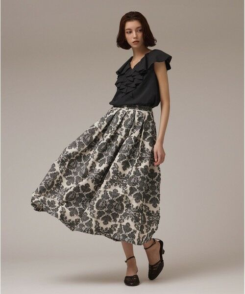 GRACE CONTINENTAL / グレースコンチネンタル ロング・マキシ丈スカート | ダマスクジャガードタックスカート | 詳細1