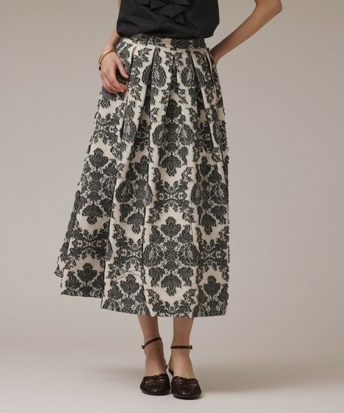GRACE CONTINENTAL / グレースコンチネンタル ロング・マキシ丈スカート | ダマスクジャガードタックスカート | 詳細2